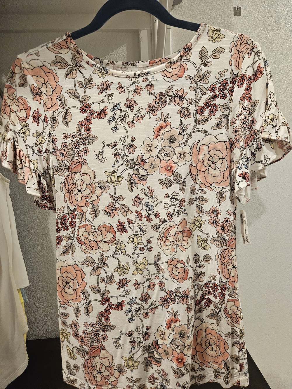 LOFT Cream Floral Ruffle Sleeve Top - Peach & Tan Accents